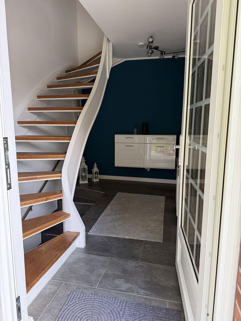 Predaj domu 125 m², pozemek 718 m², Neumünster, Šlezvicko-Holštajnsko Predaj domu 125 m², pozemek 718 m², Neumünster, Šlezvicko-Holštajnsko