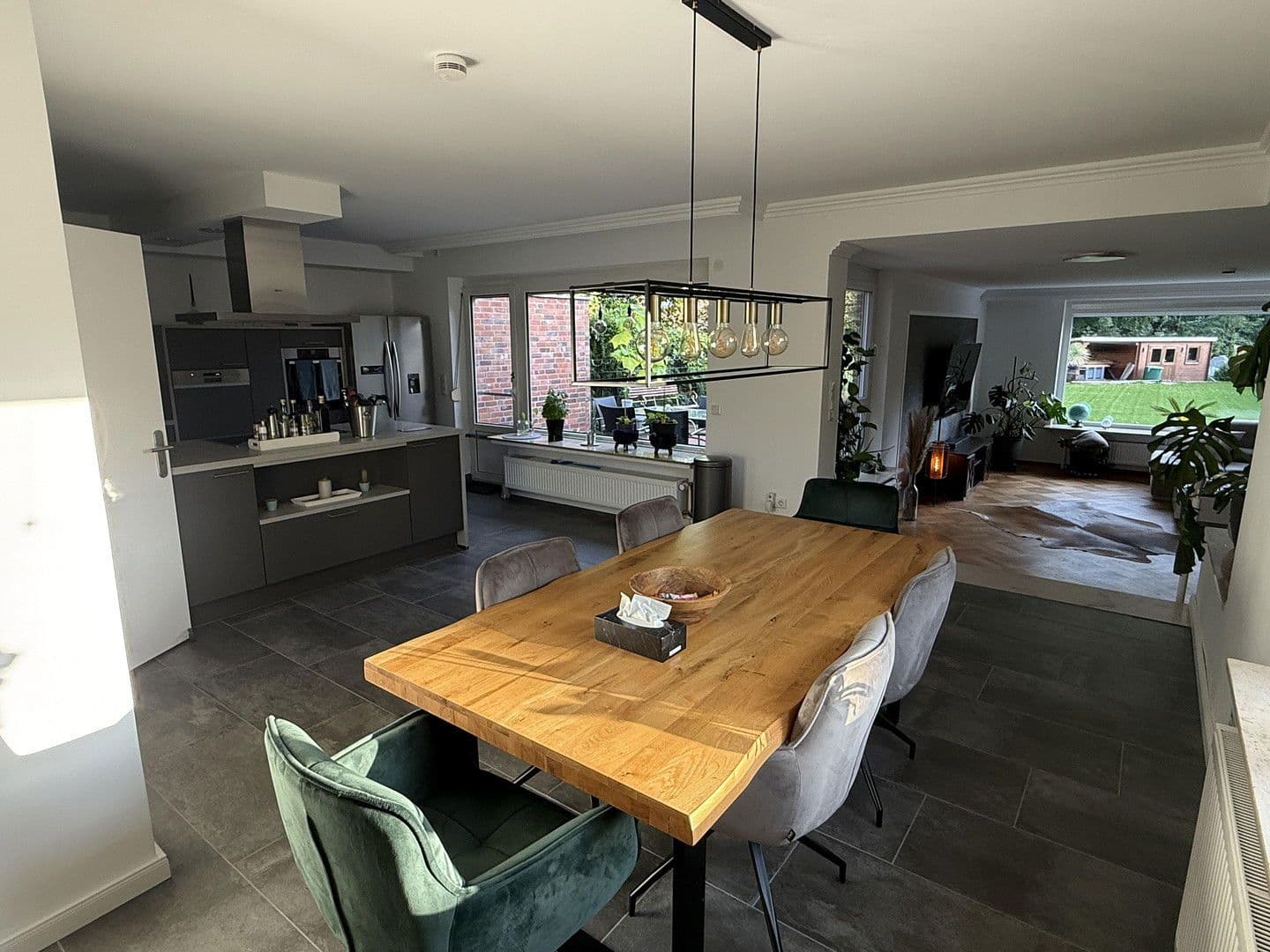 Predaj domu 125 m², pozemek 718 m², Neumünster, Šlezvicko-Holštajnsko Predaj domu 125 m², pozemek 718 m², Neumünster, Šlezvicko-Holštajnsko