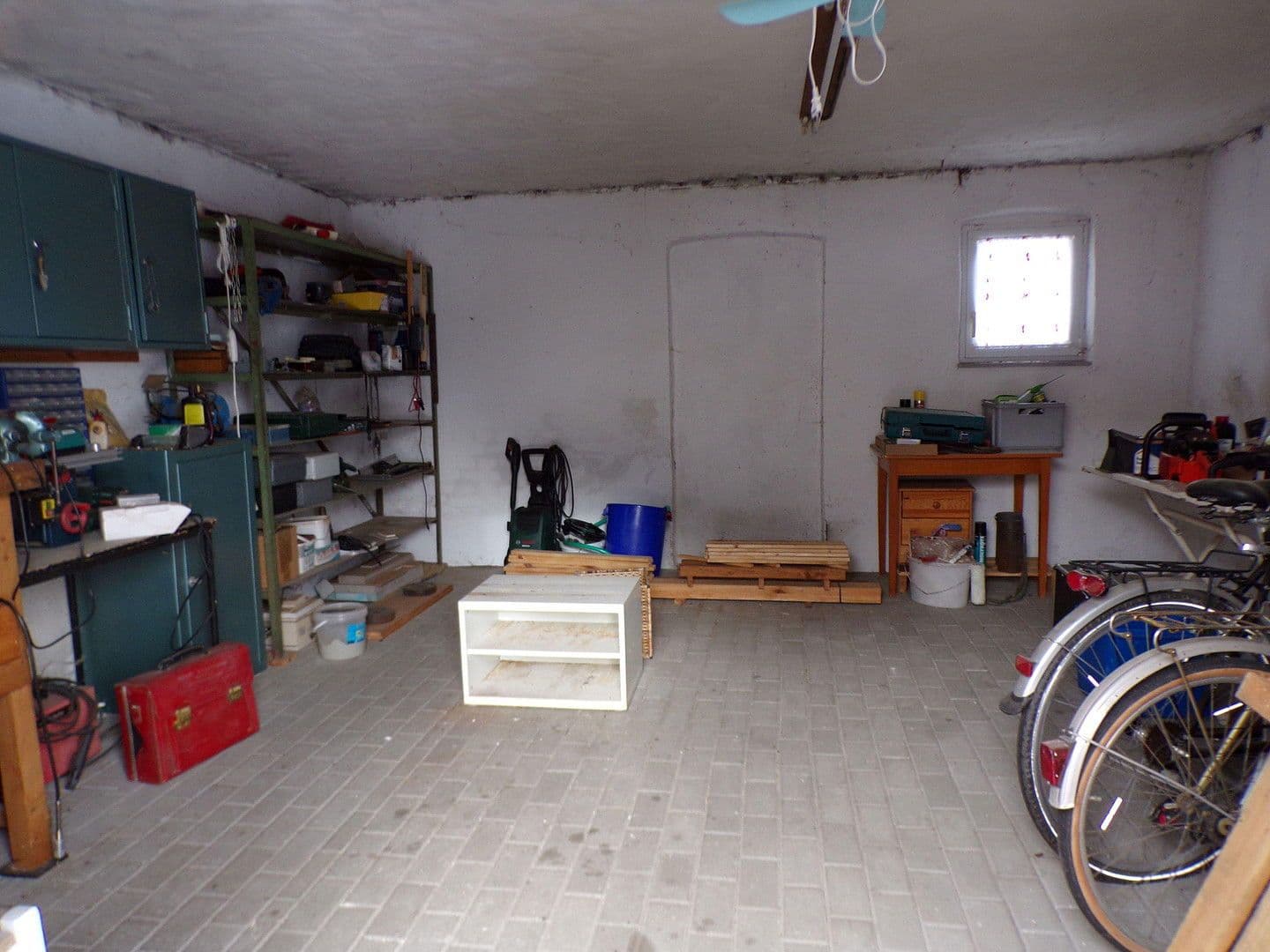 Predaj domu 137 m², pozemek 740 m², Lauchhammer, Brandenbursko Predaj domu 137 m², pozemek 740 m², Lauchhammer, Brandenbursko