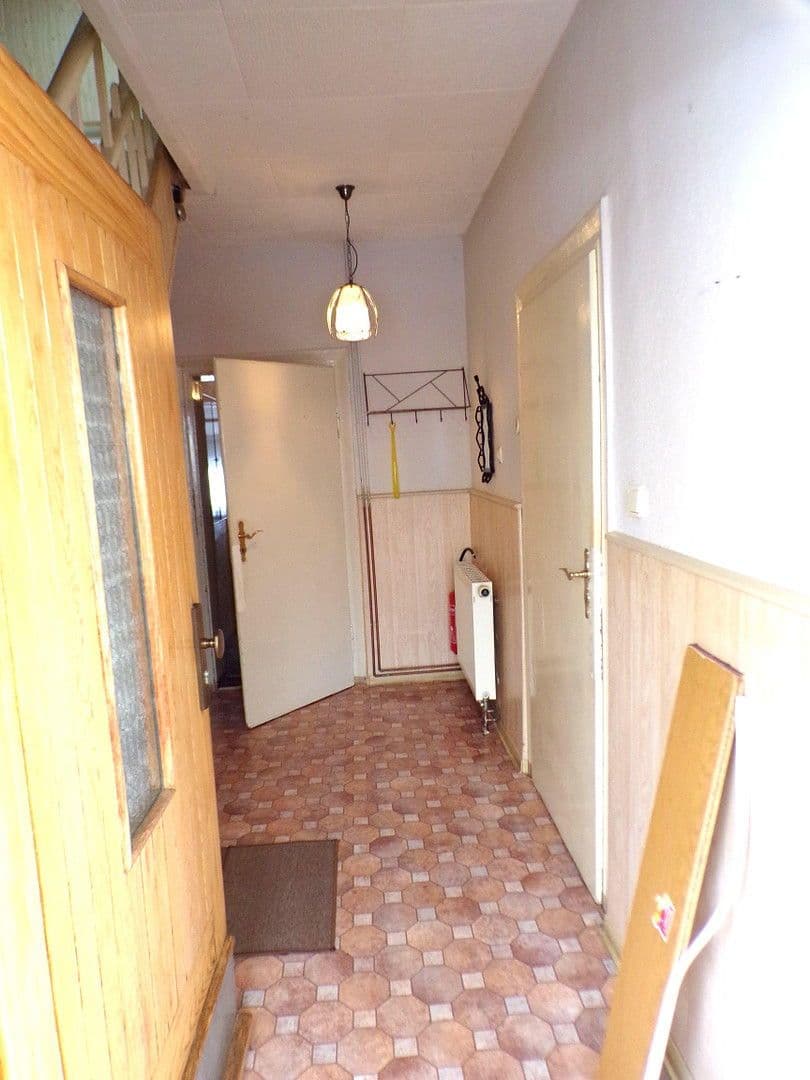 Predaj domu 137 m², pozemek 740 m², Lauchhammer, Brandenbursko Predaj domu 137 m², pozemek 740 m², Lauchhammer, Brandenbursko