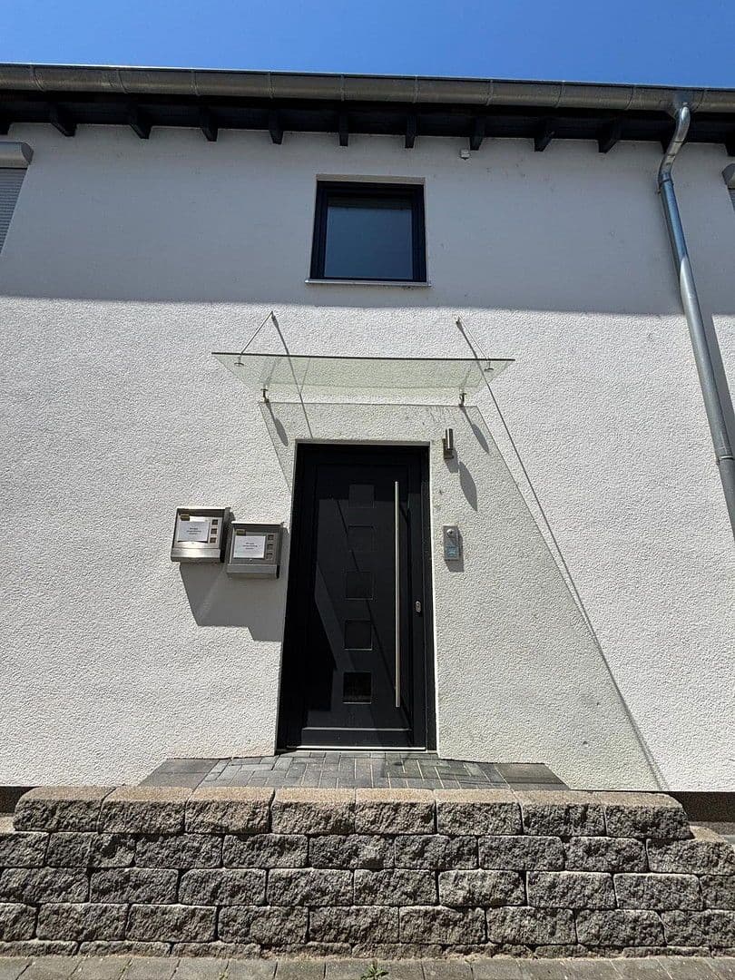 Predaj bytu 3-izbový 90 m², Biebesheim am Rhein, Hesensko Predaj bytu 3-izbový 90 m², Biebesheim am Rhein, Hesensko