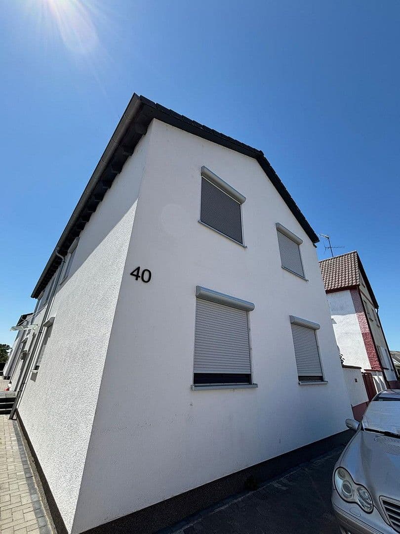 Predaj bytu 3-izbový 90 m², Biebesheim am Rhein, Hesensko Predaj bytu 3-izbový 90 m², Biebesheim am Rhein, Hesensko