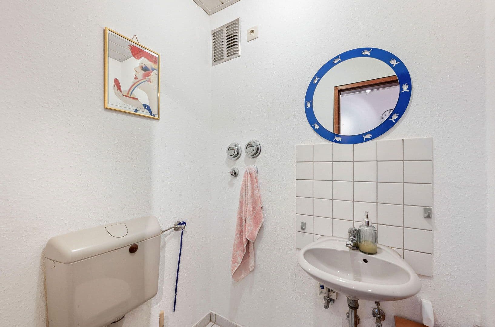 Predaj bytu 4-izbový 102 m², Esslingen am Neckar, Bádensko-Wurttembersko Predaj bytu 4-izbový 102 m², Esslingen am Neckar, Bádensko-Wurttembersko