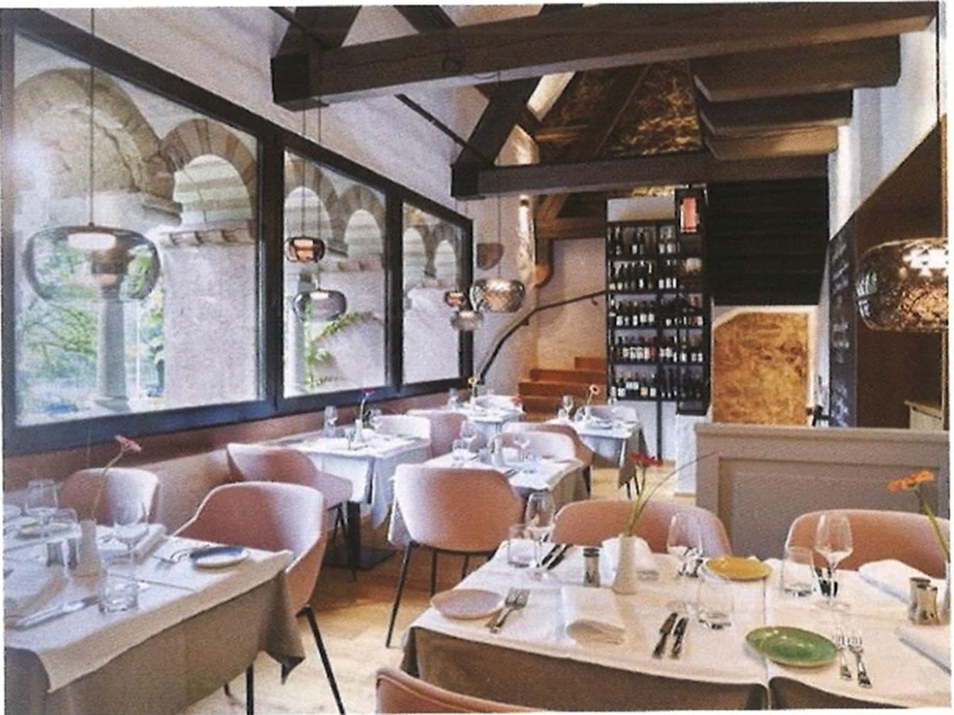 Predaj domu 360 m², pozemek 954 m², Graugasse 8, Oestrich-Winkel, Hesensko Predaj domu 360 m², pozemek 954 m², Graugasse 8, Oestrich-Winkel, Hesensko