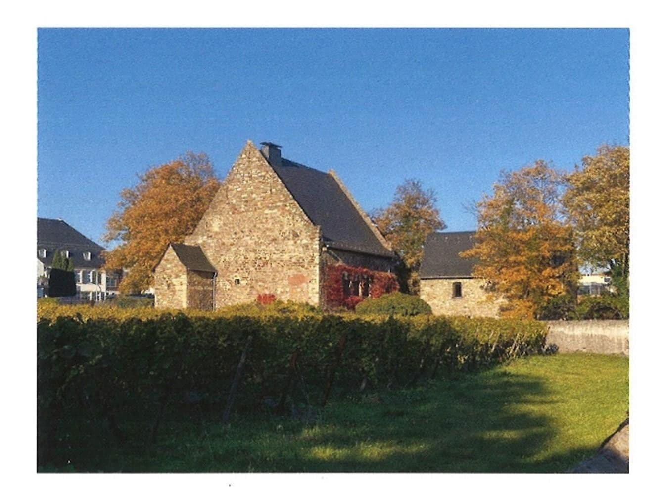 Predaj domu 360 m², pozemek 954 m², Graugasse 8, Oestrich-Winkel, Hesensko Predaj domu 360 m², pozemek 954 m², Graugasse 8, Oestrich-Winkel, Hesensko