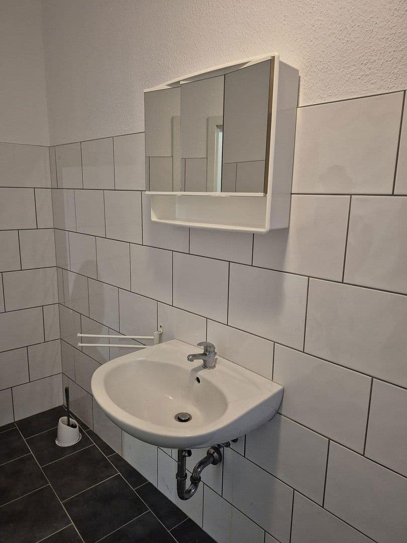 Prenájom domu 27 m², pozemek 240 m², Zellbach 70a, Clausthal-Zellerfeld, Dolné Sasko Prenájom domu 27 m², pozemek 240 m², Zellbach 70a, Clausthal-Zellerfeld, Dolné Sasko