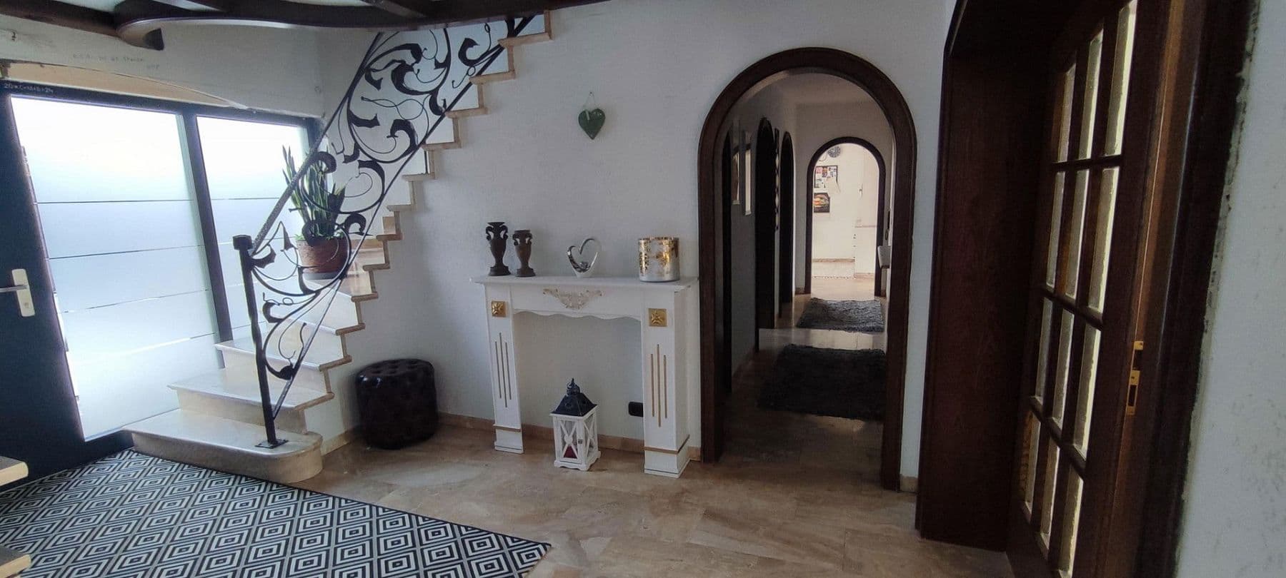 Predaj domu 253 m², pozemek 1.300 m², Monheim, Bavorsko Predaj domu 253 m², pozemek 1.300 m², Monheim, Bavorsko