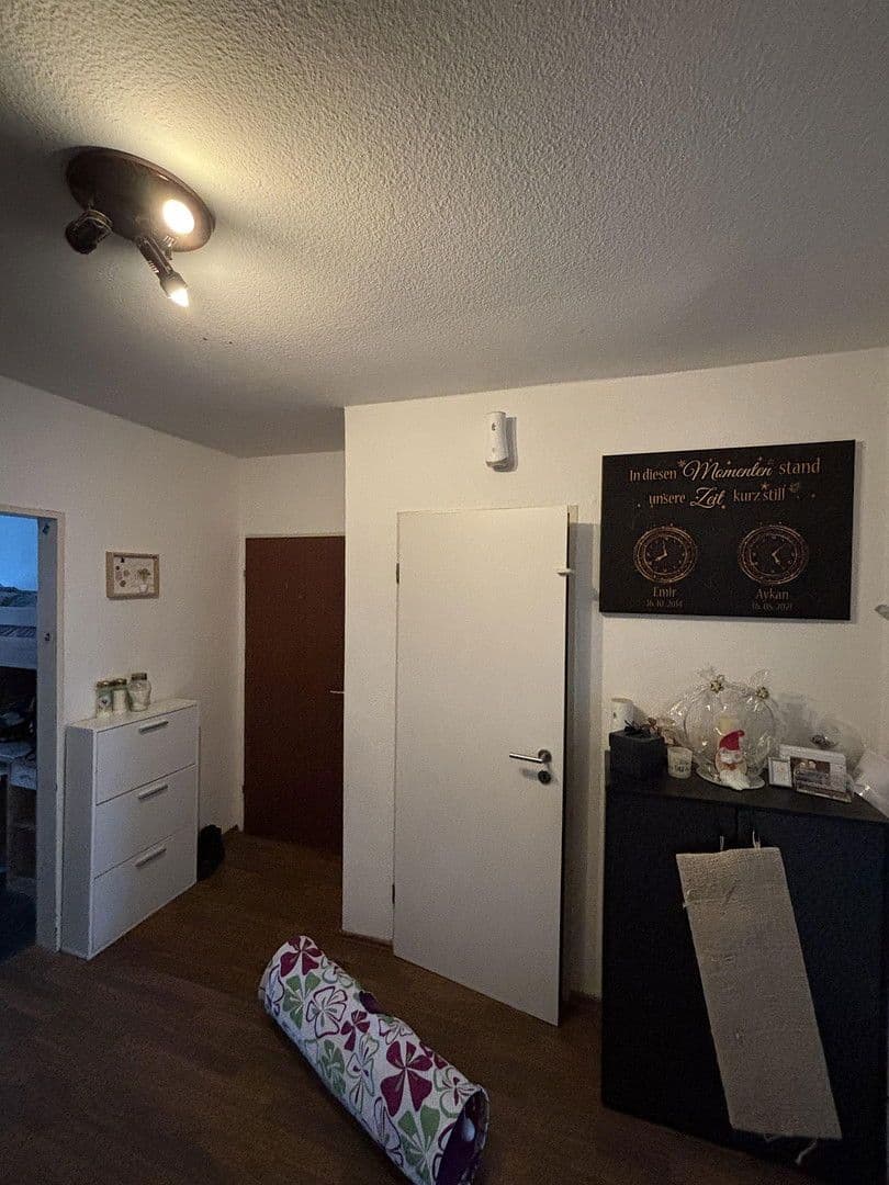 Prenájom bytu 3-izbový 70 m², Levinstr. 52, Essen, Severné Porýnie - Westfálsko Prenájom bytu 3-izbový 70 m², Levinstr. 52, Essen, Severné Porýnie - Westfálsko