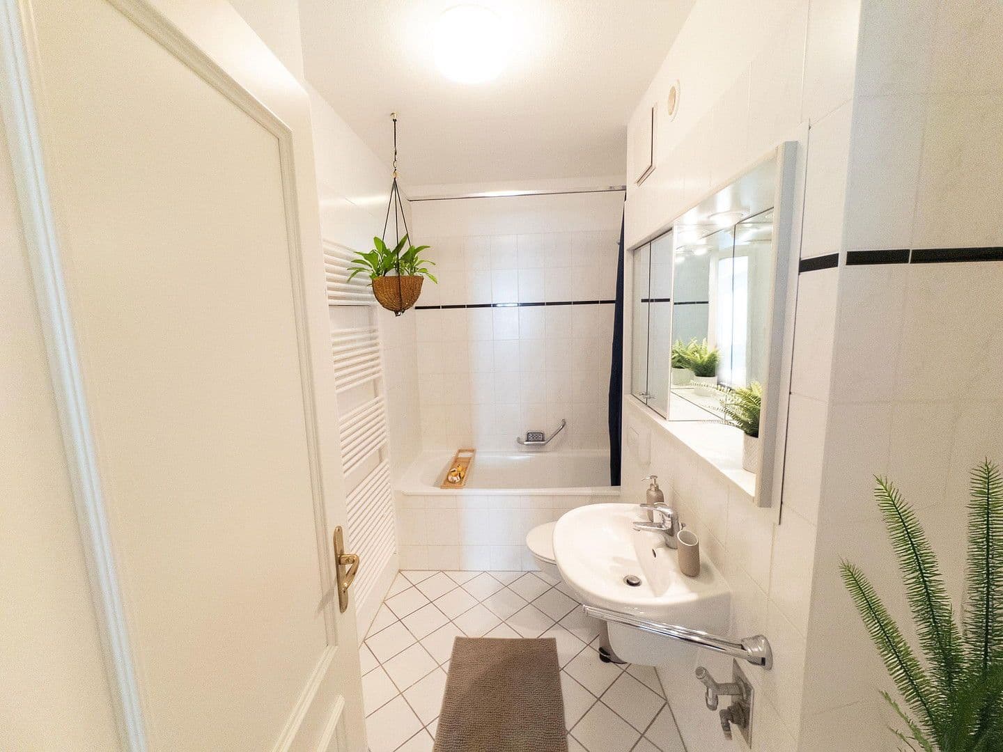 Prenájom bytu 2-izbový 54 m², Bernhard-Göring-Straße 116, Leipzig, Sasko Prenájom bytu 2-izbový 54 m², Bernhard-Göring-Straße 116, Leipzig, Sasko