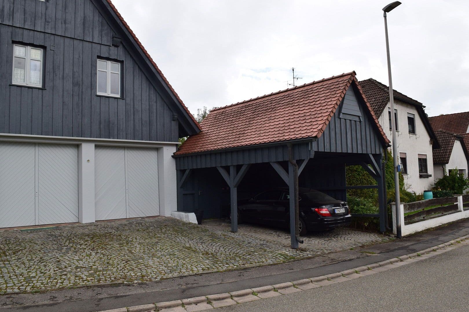 Predaj domu 450 m², pozemek 763 m², Oberreichenbach, Bavorsko Predaj domu 450 m², pozemek 763 m², Oberreichenbach, Bavorsko