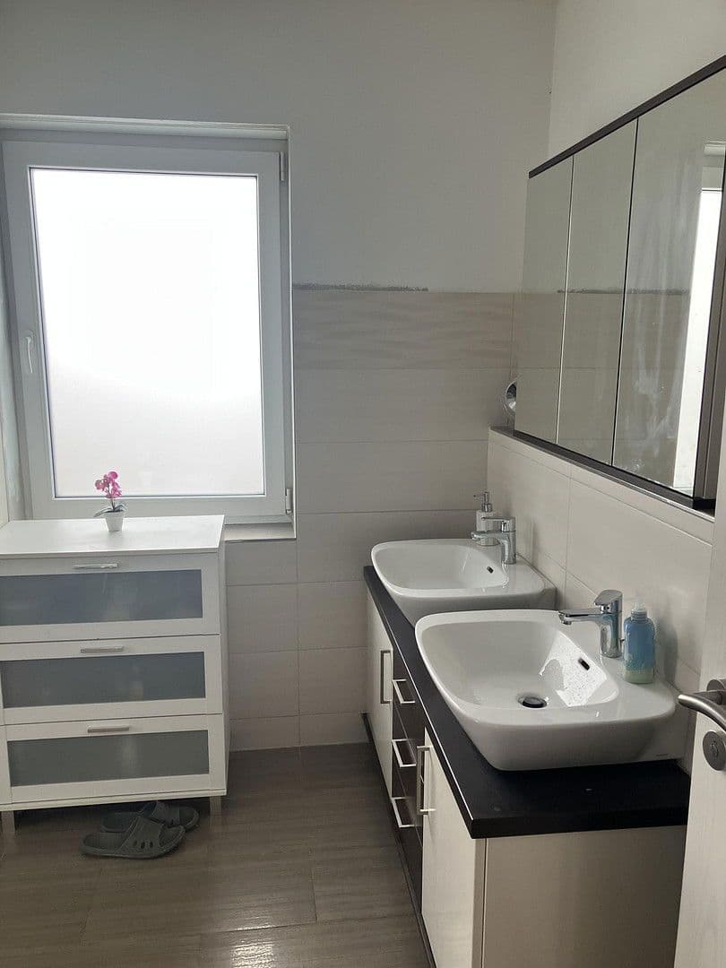 Predaj domu 140 m², pozemek 480 m², Augsburg, Bavorsko Predaj domu 140 m², pozemek 480 m², Augsburg, Bavorsko