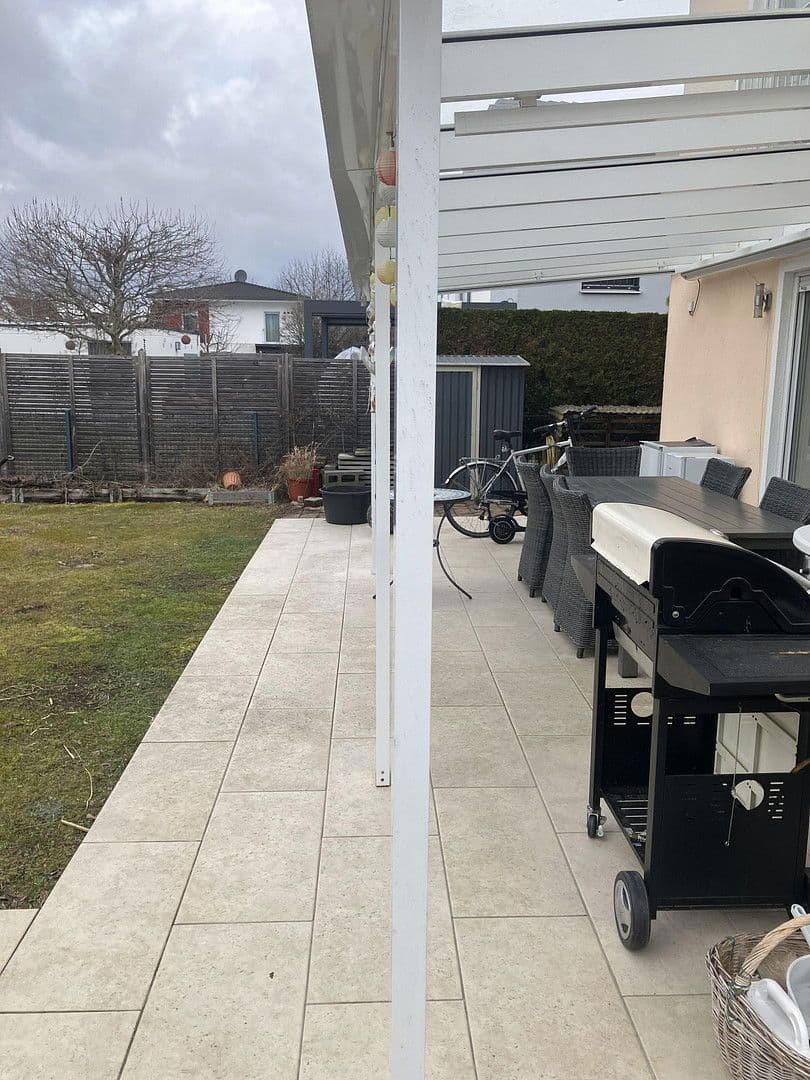 Predaj domu 140 m², pozemek 480 m², Augsburg, Bavorsko Predaj domu 140 m², pozemek 480 m², Augsburg, Bavorsko