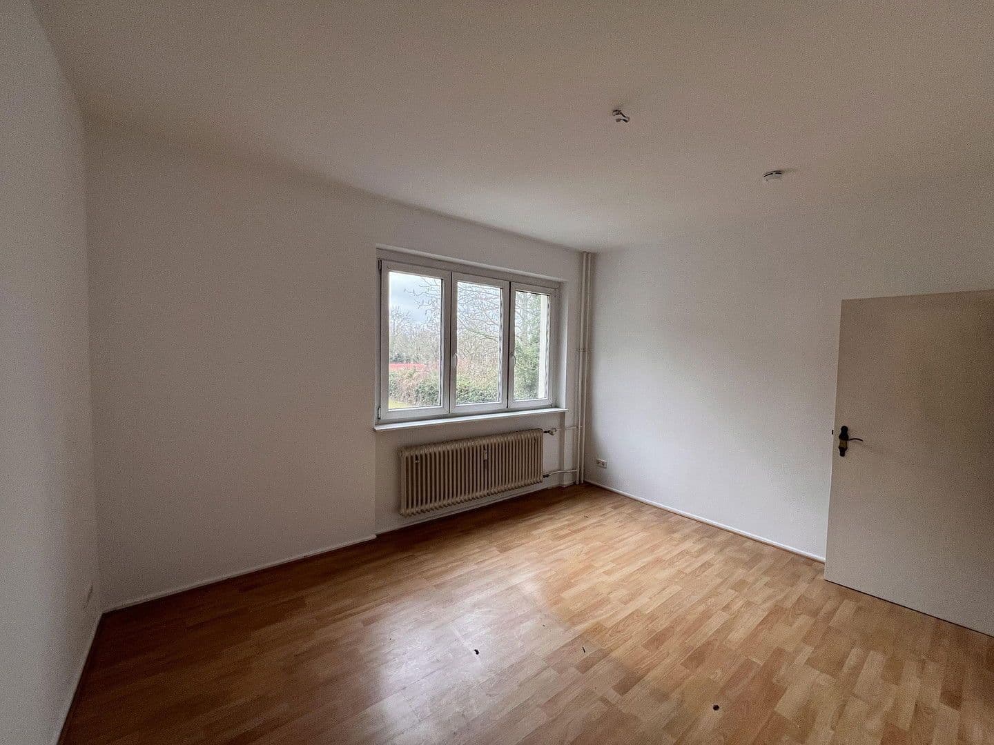 Predaj bytu 2-izbový 58 m², Eberbacher Str 3, Berlin, Berlín Predaj bytu 2-izbový 58 m², Eberbacher Str 3, Berlin, Berlín