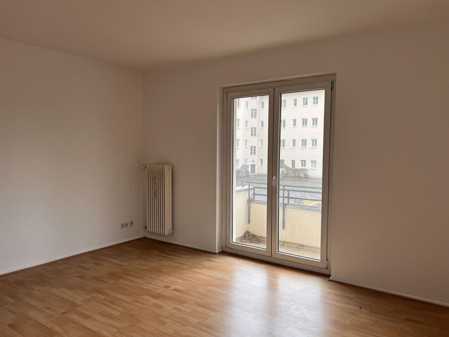 Predaj bytu 2-izbový 58 m², Eberbacher Str 3, Berlin, Berlín Predaj bytu 2-izbový 58 m², Eberbacher Str 3, Berlin, Berlín