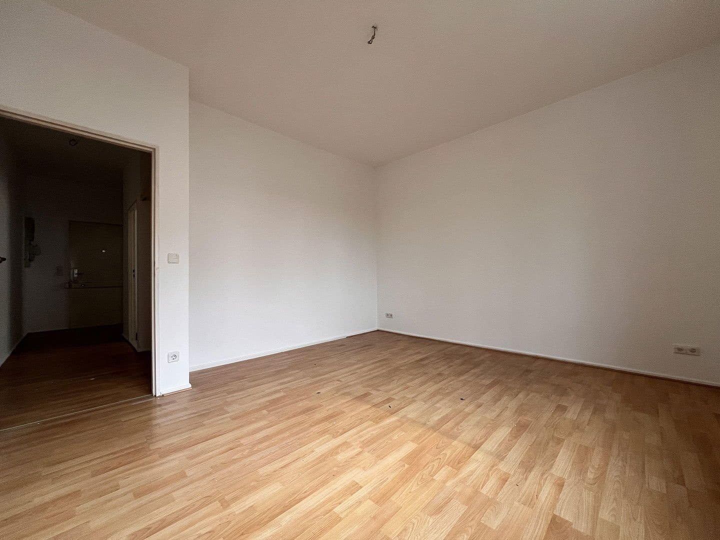 Predaj bytu 2-izbový 58 m², Eberbacher Str 3, Berlin, Berlín Predaj bytu 2-izbový 58 m², Eberbacher Str 3, Berlin, Berlín