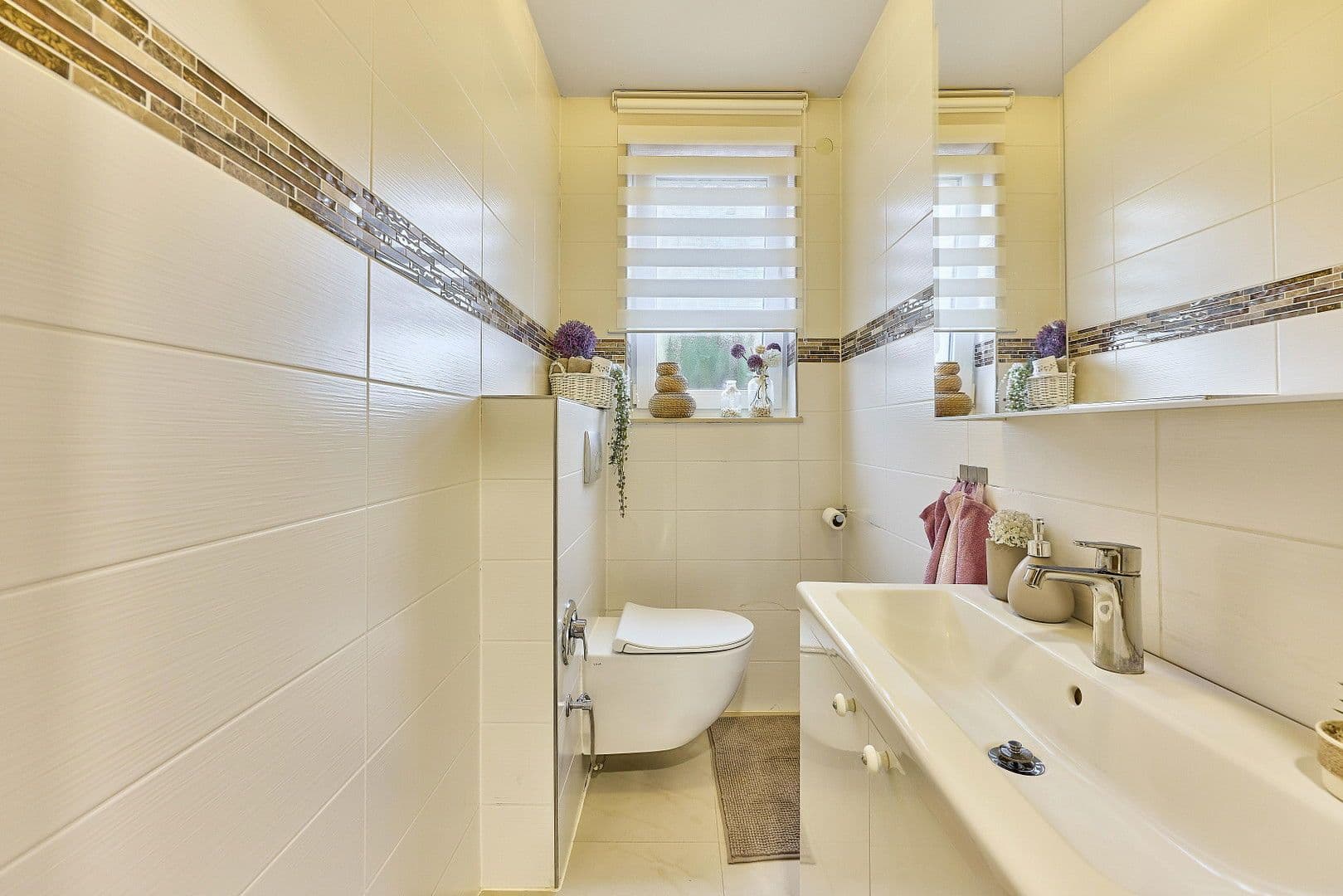 Predaj domu 180 m², pozemek 326 m², Christoph-Kröwerath-Str., 31, Ludwigshafen, Porýnie-Falcko Predaj domu 180 m², pozemek 326 m², Christoph-Kröwerath-Str., 31, Ludwigshafen, Porýnie-Falcko