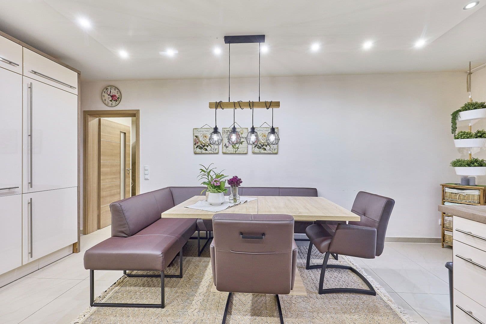 Predaj domu 180 m², pozemek 326 m², Christoph-Kröwerath-Str., 31, Ludwigshafen, Porýnie-Falcko Predaj domu 180 m², pozemek 326 m², Christoph-Kröwerath-Str., 31, Ludwigshafen, Porýnie-Falcko