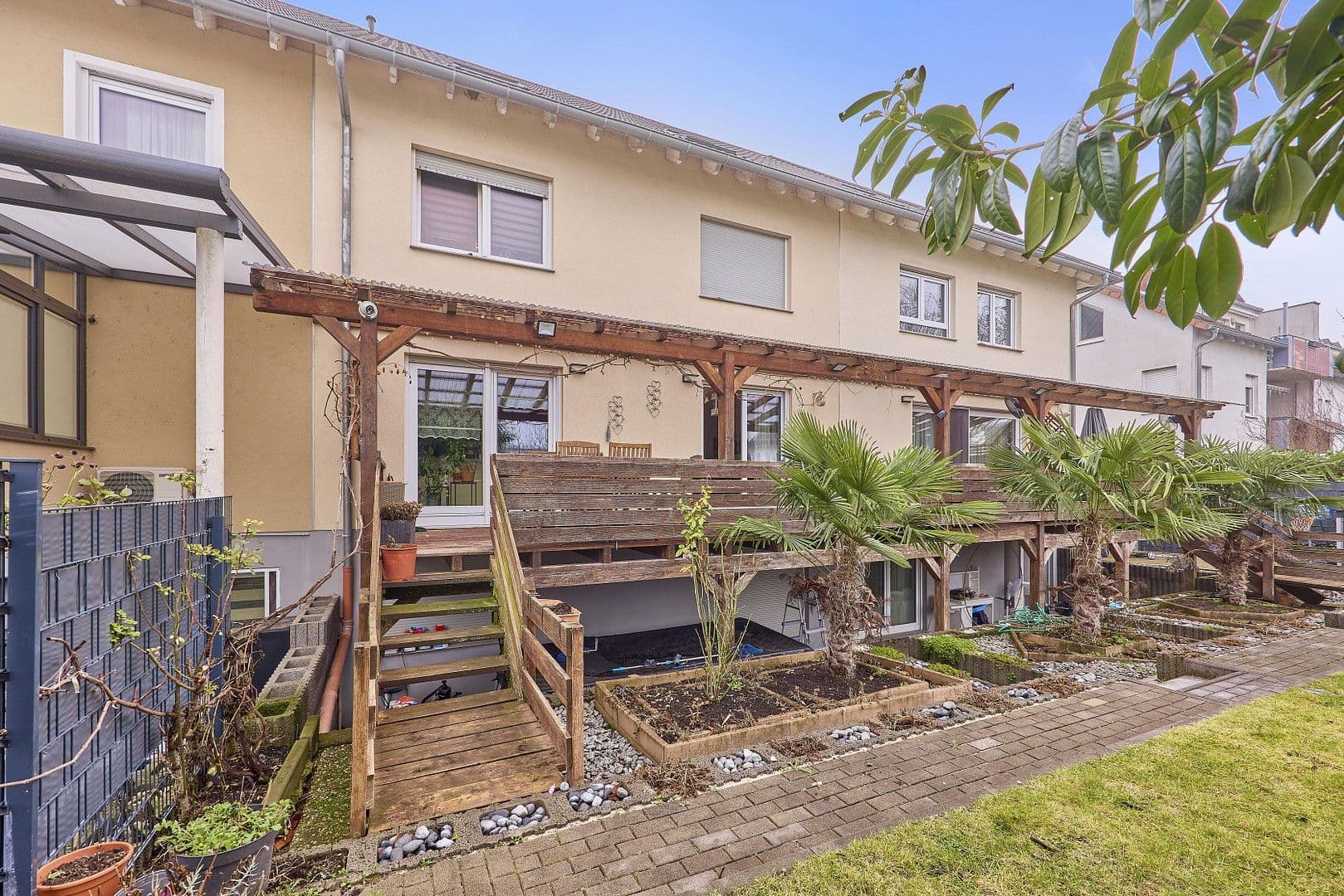 Predaj domu 180 m², pozemek 326 m², Christoph-Kröwerath-Str., 31, Ludwigshafen, Porýnie-Falcko Predaj domu 180 m², pozemek 326 m², Christoph-Kröwerath-Str., 31, Ludwigshafen, Porýnie-Falcko