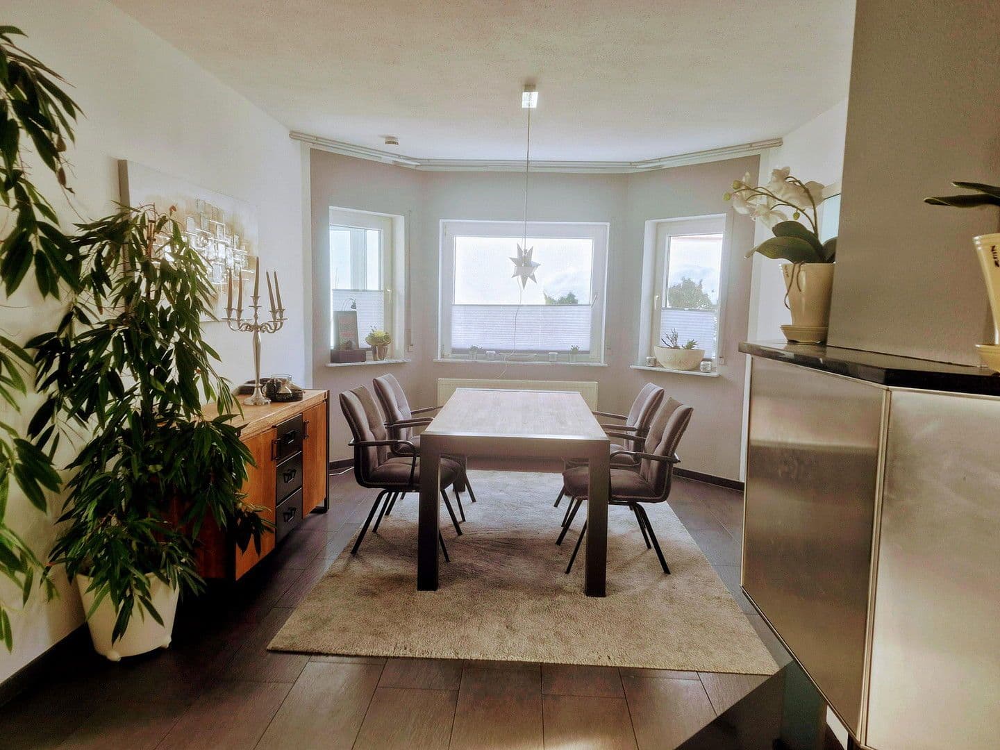 Predaj domu 236 m², pozemek 602 m², Bruchköbel, Hesensko Predaj domu 236 m², pozemek 602 m², Bruchköbel, Hesensko