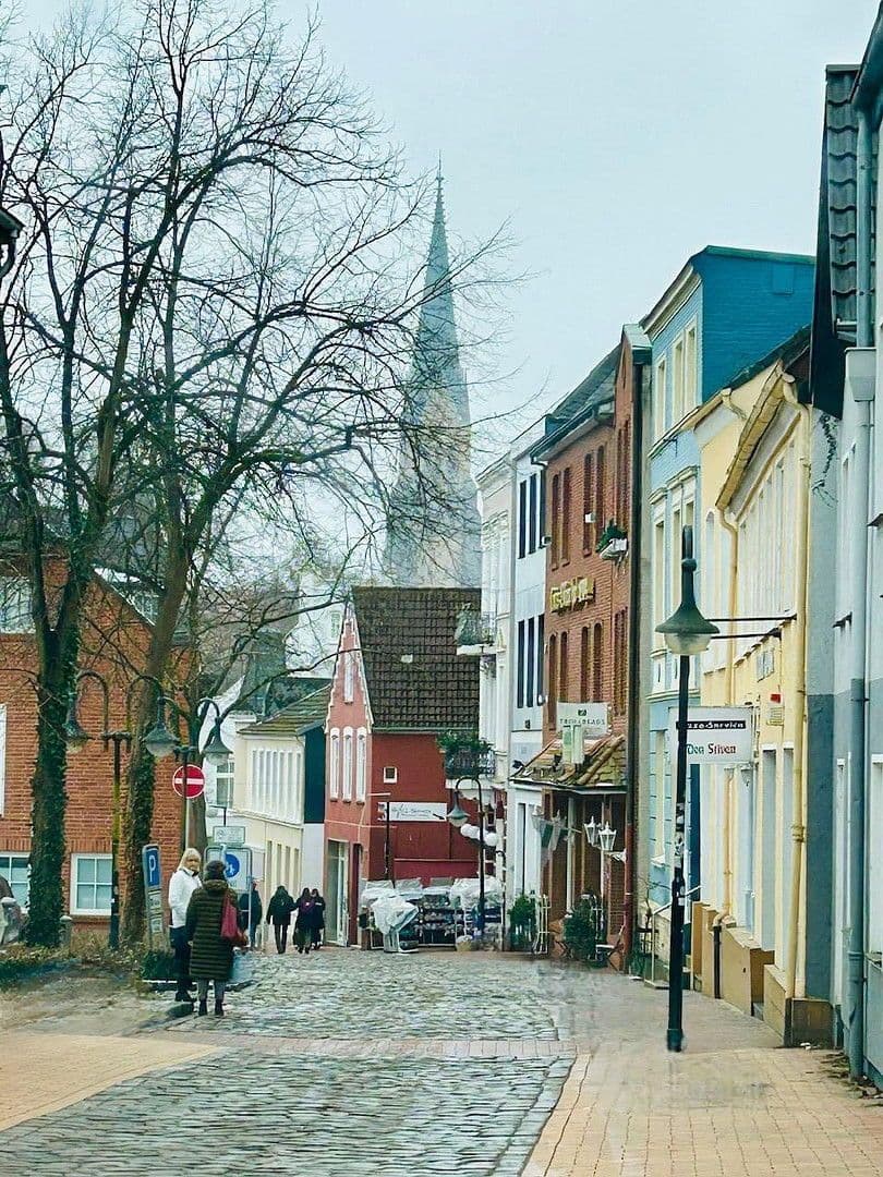 Predaj domu 265 m², pozemek 126 m², Michaelisstr.2, Schleswig, Šlezvicko-Holštajnsko Predaj domu 265 m², pozemek 126 m², Michaelisstr.2, Schleswig, Šlezvicko-Holštajnsko