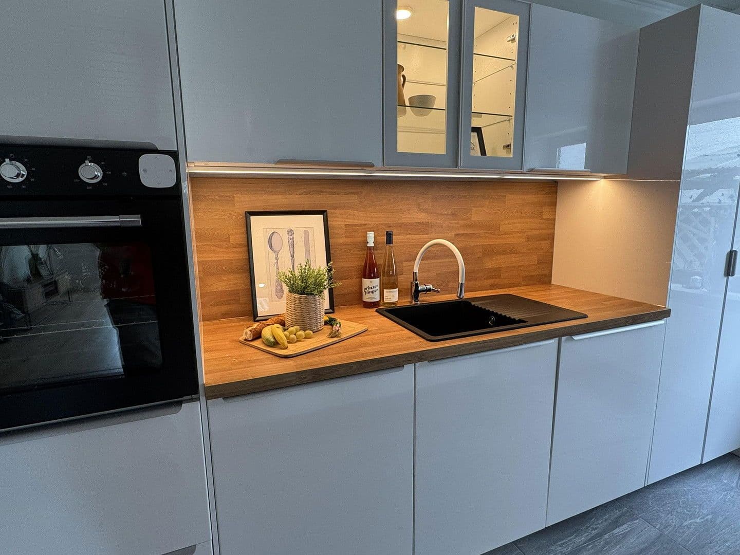 Prenájom domu 115 m², pozemek 600 m², Paderborn, Severné Porýnie - Westfálsko Prenájom domu 115 m², pozemek 600 m², Paderborn, Severné Porýnie - Westfálsko