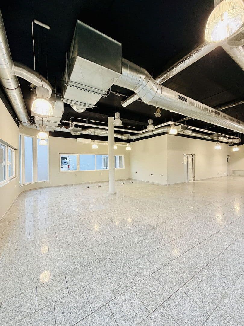 Prenájom nebytového priestoru 230 m², Draisstraße 1, Karlsbad, Bádensko-Wurttembersko Prenájom nebytového priestoru 230 m², Draisstraße 1, Karlsbad, Bádensko-Wurttembersko