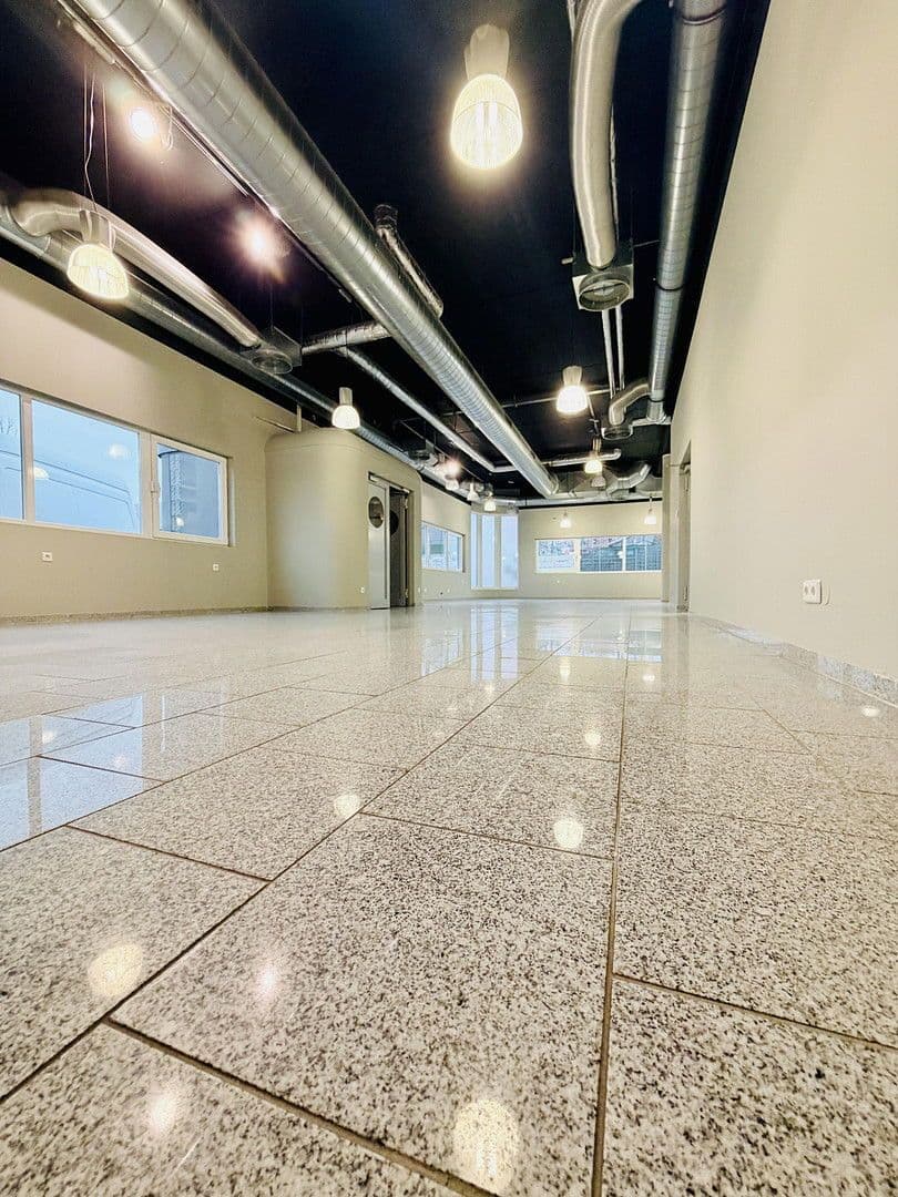 Prenájom nebytového priestoru 230 m², Draisstraße 1, Karlsbad, Bádensko-Wurttembersko Prenájom nebytového priestoru 230 m², Draisstraße 1, Karlsbad, Bádensko-Wurttembersko