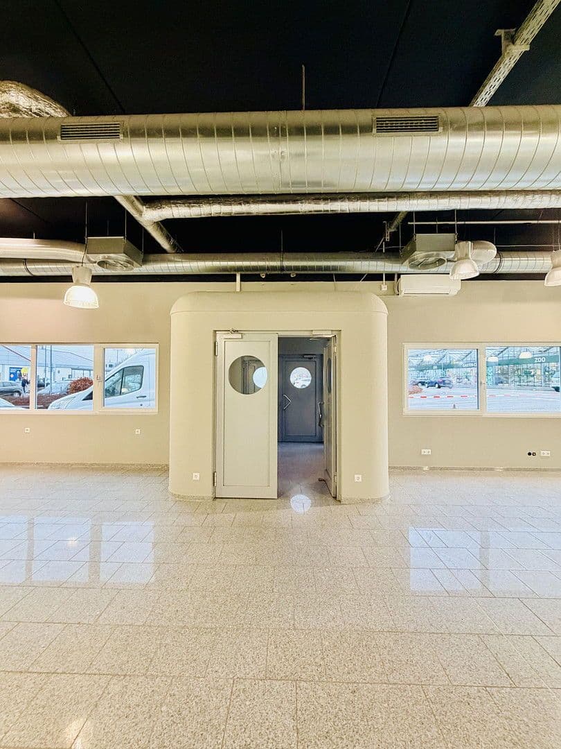 Prenájom nebytového priestoru 230 m², Draisstraße 1, Karlsbad, Bádensko-Wurttembersko Prenájom nebytového priestoru 230 m², Draisstraße 1, Karlsbad, Bádensko-Wurttembersko