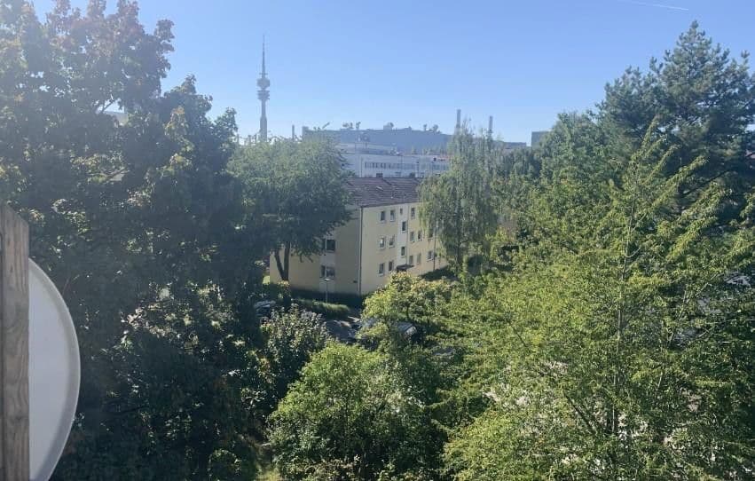 Prenájom bytu 1-izbový 33 m², Schleißheimer Str. 297, München, Bavorsko Prenájom bytu 1-izbový 33 m², Schleißheimer Str. 297, München, Bavorsko