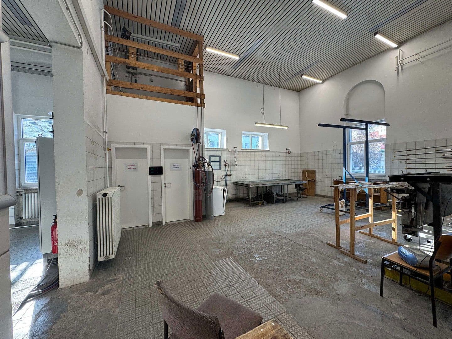 Predaj nebytového priestoru 4.000 m², Töging, Bavorsko Predaj nebytového priestoru 4.000 m², Töging, Bavorsko