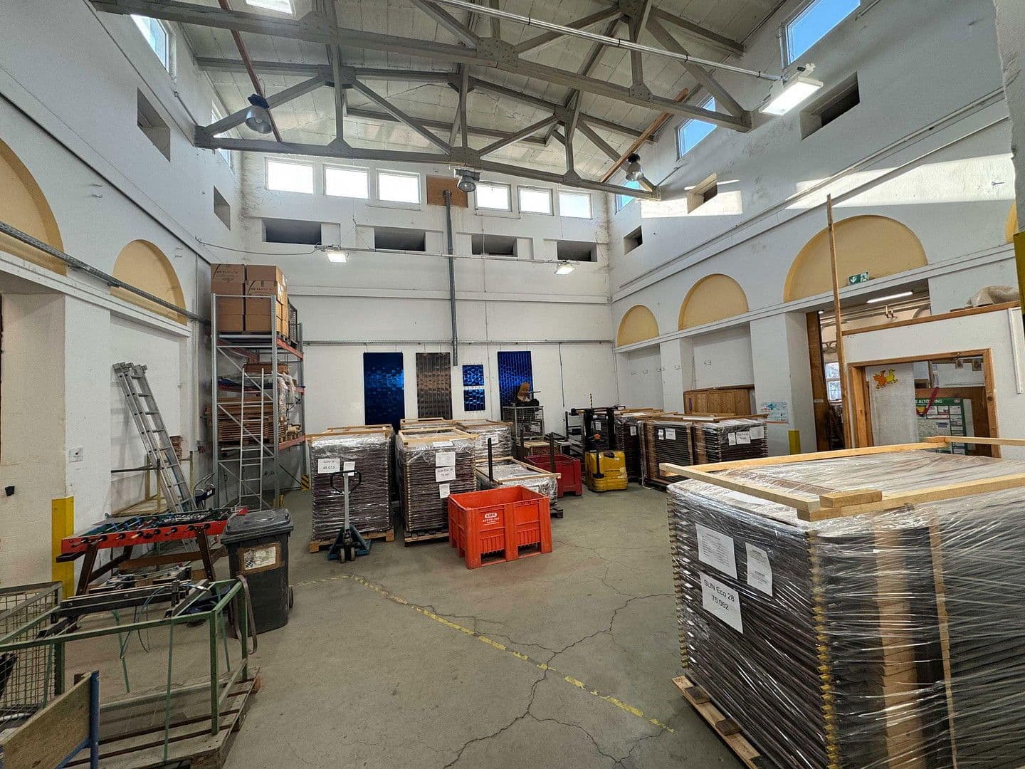 Predaj nebytového priestoru 4.000 m², Töging, Bavorsko Predaj nebytového priestoru 4.000 m², Töging, Bavorsko