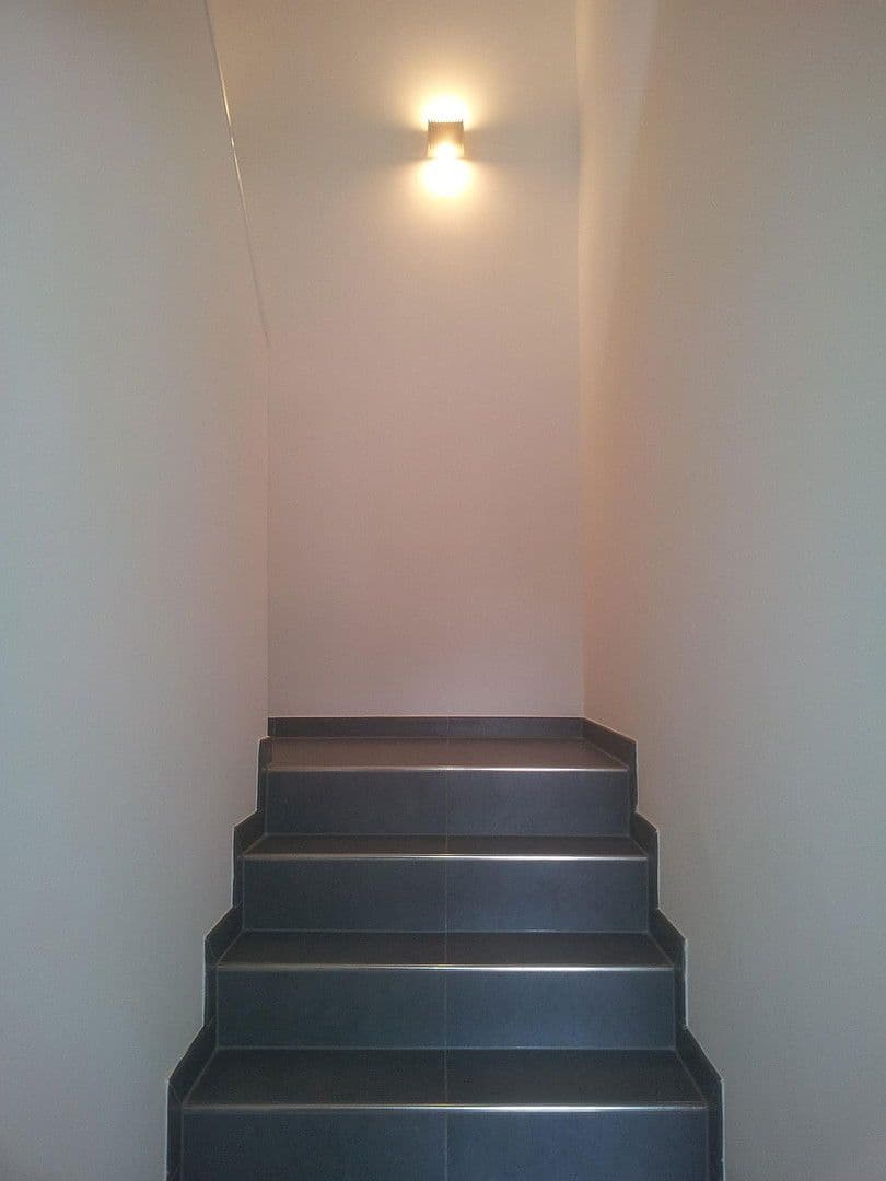 Predaj bytu 3-izbový 78 m², Bockumer Str. 360, Düsseldorf, Severné Porýnie - Westfálsko Predaj bytu 3-izbový 78 m², Bockumer Str. 360, Düsseldorf, Severné Porýnie - Westfálsko