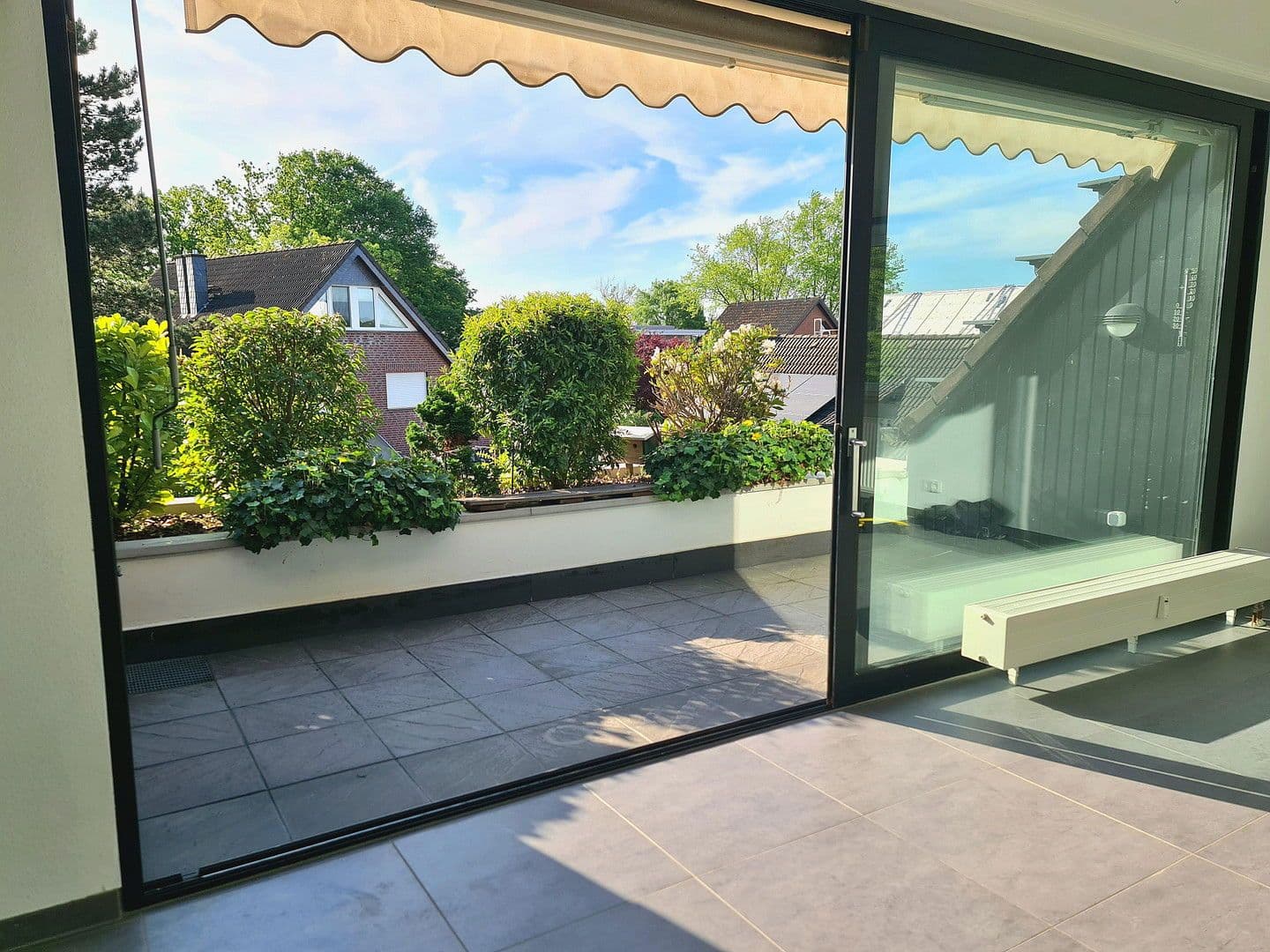 Predaj bytu 3-izbový 78 m², Bockumer Str. 360, Düsseldorf, Severné Porýnie - Westfálsko Predaj bytu 3-izbový 78 m², Bockumer Str. 360, Düsseldorf, Severné Porýnie - Westfálsko