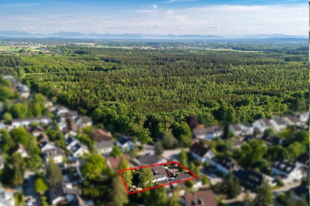 Prenájom bytu 3-izbový 126 m², München, Bavorsko Prenájom bytu 3-izbový 126 m², München, Bavorsko