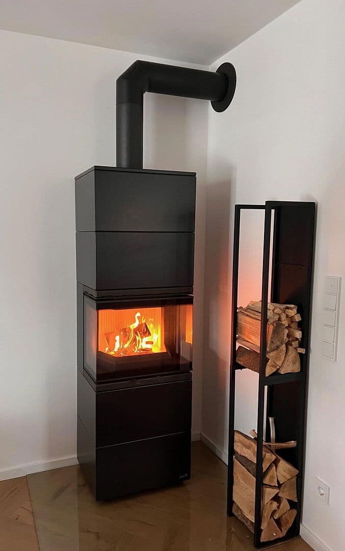 Prenájom bytu 3-izbový 126 m², München, Bavorsko Prenájom bytu 3-izbový 126 m², München, Bavorsko