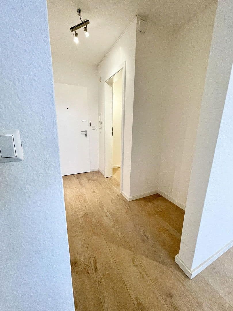 Prenájom bytu 3-izbový 87 m², Seeäckerstrasse 23, Leonberg, Bádensko-Wurttembersko Prenájom bytu 3-izbový 87 m², Seeäckerstrasse 23, Leonberg, Bádensko-Wurttembersko