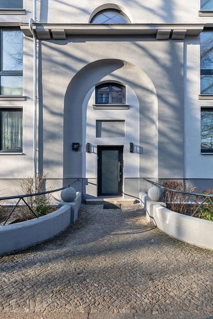 Predaj bytu 3-izbový 68 m², Baseler Straße 37, BERLIN, Berlín Predaj bytu 3-izbový 68 m², Baseler Straße 37, BERLIN, Berlín