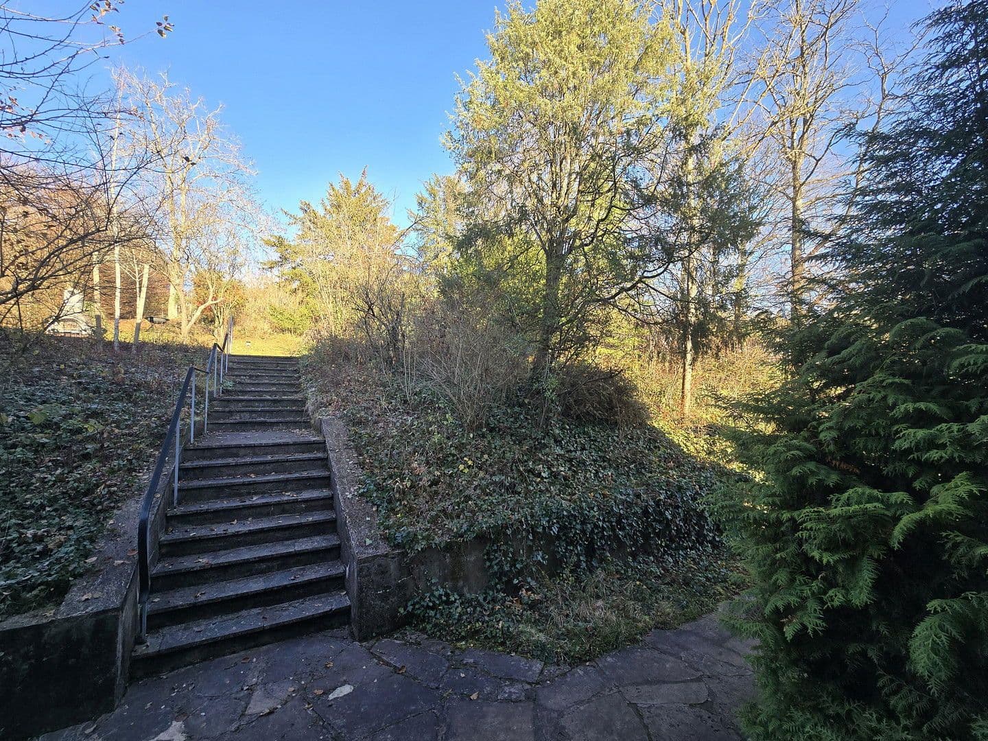 Predaj domu 321 m², pozemek 2.441 m², Triefenstein, Bavorsko Predaj domu 321 m², pozemek 2.441 m², Triefenstein, Bavorsko