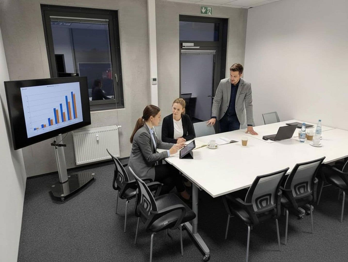 Prenájom kancelárie 2.800 m², Alemannenstrasse 19, Heimsheim, Bádensko-Wurttembersko Prenájom kancelárie 2.800 m², Alemannenstrasse 19, Heimsheim, Bádensko-Wurttembersko