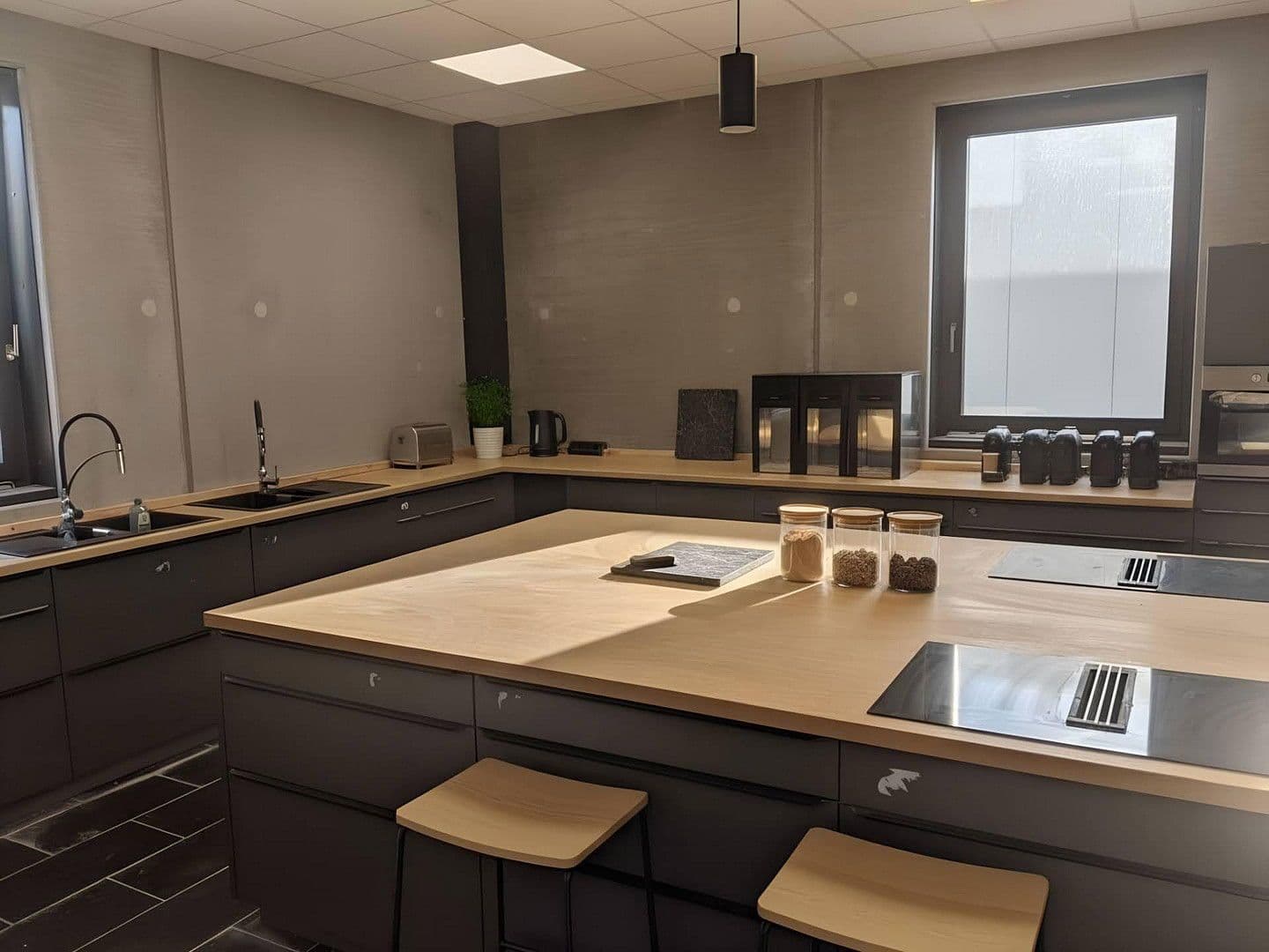 Prenájom kancelárie 2.800 m², Alemannenstrasse 19, Heimsheim, Bádensko-Wurttembersko Prenájom kancelárie 2.800 m², Alemannenstrasse 19, Heimsheim, Bádensko-Wurttembersko