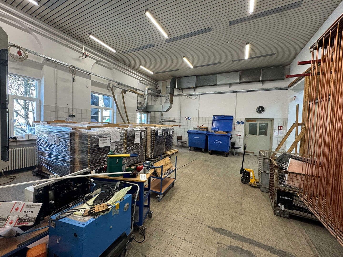 Prenájom nebytového priestoru 4.000 m², Töging, Bavorsko Prenájom nebytového priestoru 4.000 m², Töging, Bavorsko