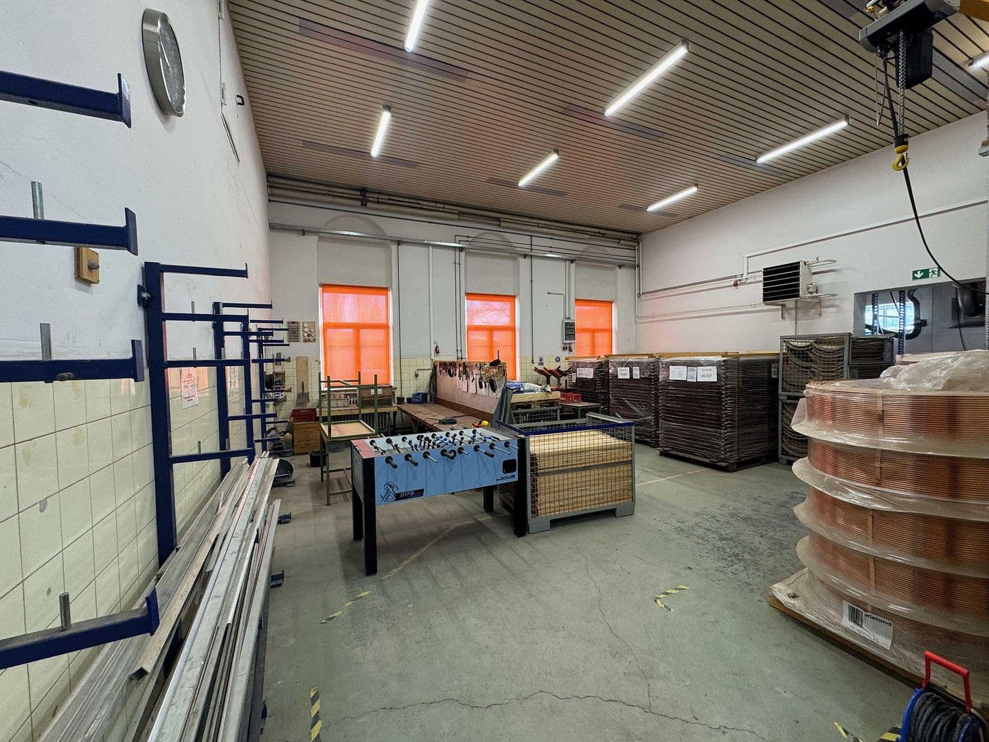 Prenájom nebytového priestoru 4.000 m², Töging, Bavorsko Prenájom nebytového priestoru 4.000 m², Töging, Bavorsko