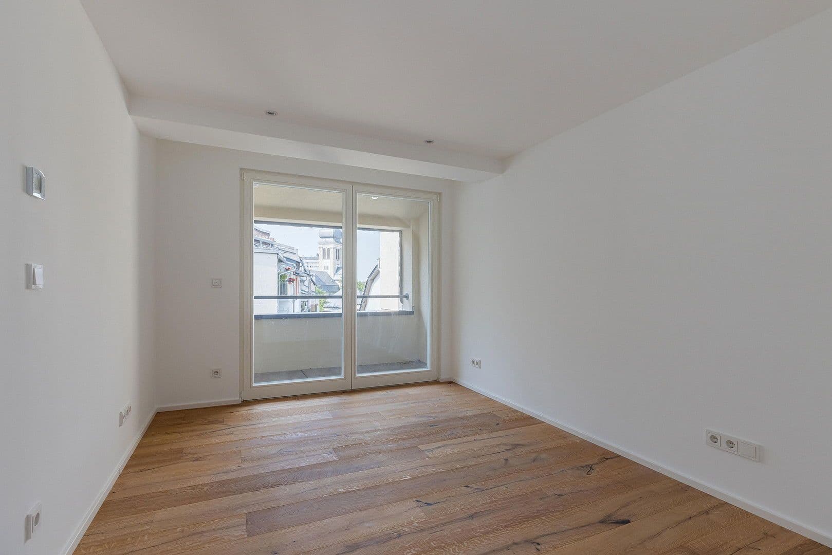 Predaj bytu 5-izbový 170 m², Krafftstraße 1, Offenbach, Hesensko Predaj bytu 5-izbový 170 m², Krafftstraße 1, Offenbach, Hesensko