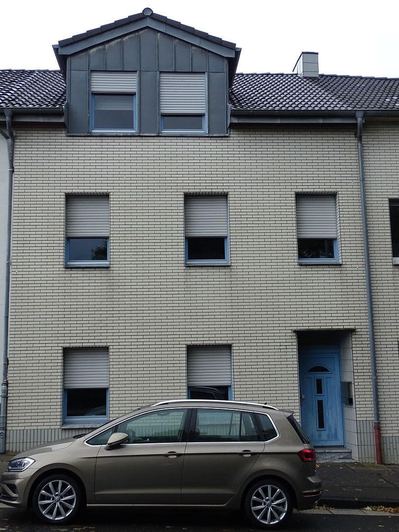 Predaj domu 178 m², pozemek 715 m², Eschweiler, Severné Porýnie - Westfálsko Predaj domu 178 m², pozemek 715 m², Eschweiler, Severné Porýnie - Westfálsko