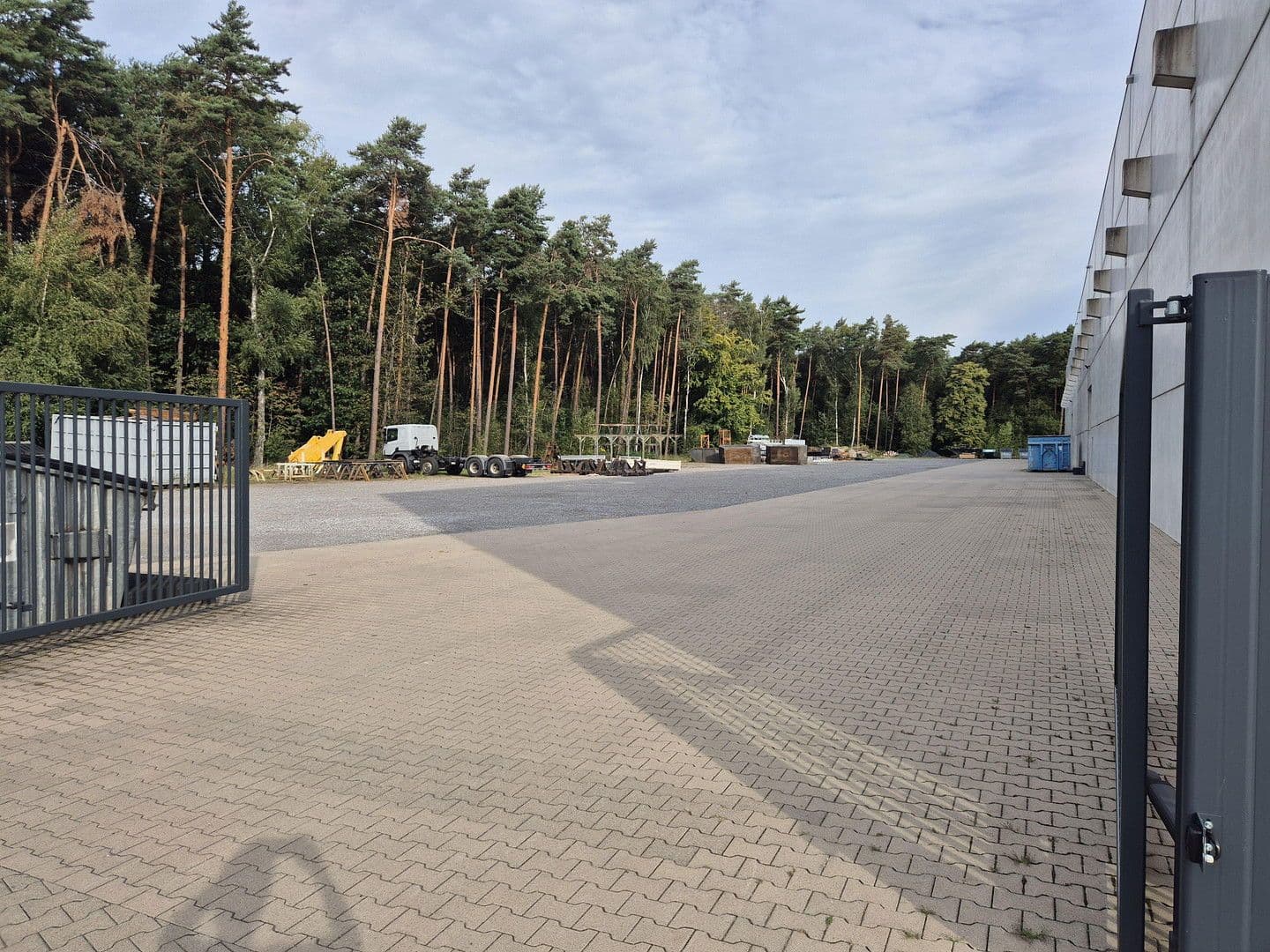 Prenájom nebytového priestoru 750 m², Industriestr. 31, Hövelhof, Severné Porýnie - Westfálsko Prenájom nebytového priestoru 750 m², Industriestr. 31, Hövelhof, Severné Porýnie - Westfálsko