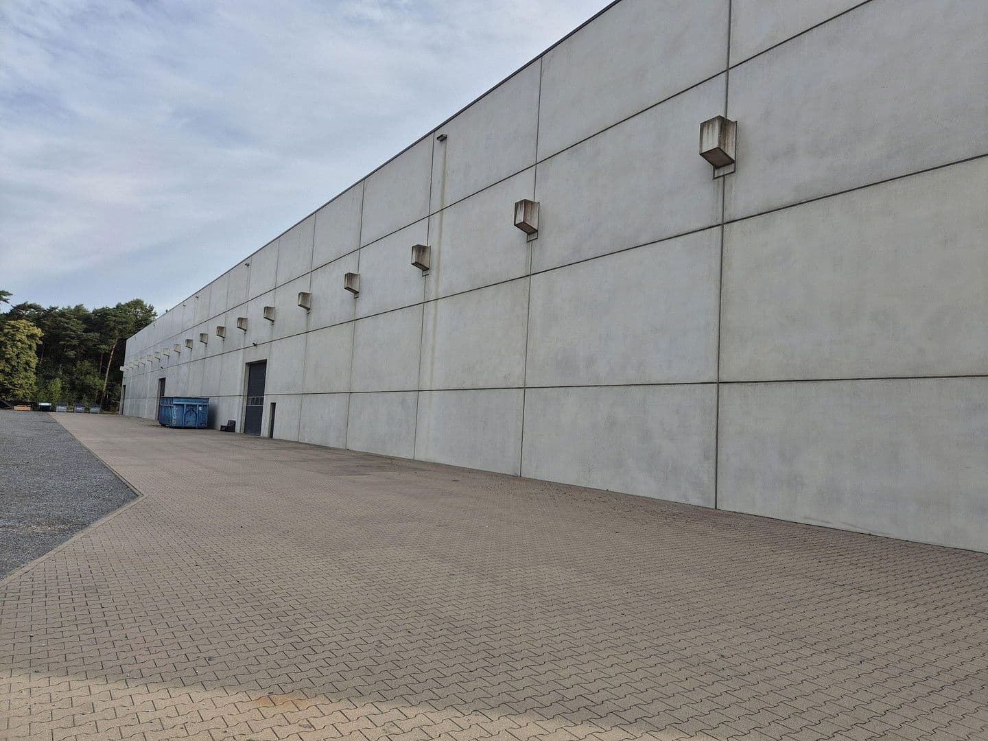 Prenájom nebytového priestoru 750 m², Industriestr. 31, Hövelhof, Severné Porýnie - Westfálsko Prenájom nebytového priestoru 750 m², Industriestr. 31, Hövelhof, Severné Porýnie - Westfálsko