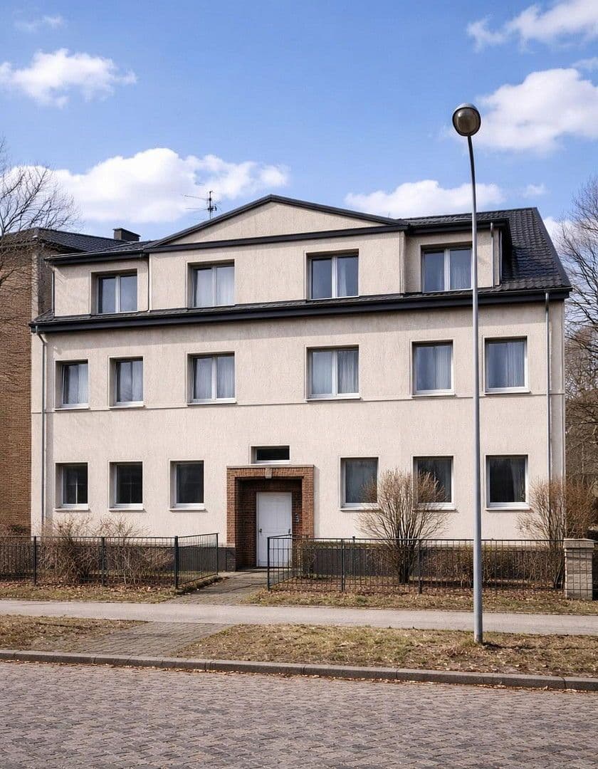 Prenájom bytu 3-izbový 65 m², Freiburger Str. 23, Oranienburg, Brandenbursko Prenájom bytu 3-izbový 65 m², Freiburger Str. 23, Oranienburg, Brandenbursko