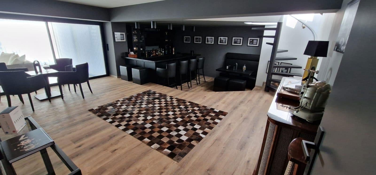 Predaj domu 386 m², pozemek 1.158 m², Trier, Porýnie-Falcko Predaj domu 386 m², pozemek 1.158 m², Trier, Porýnie-Falcko