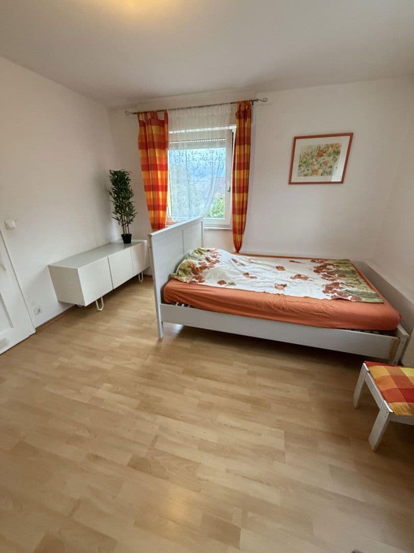 Prenájom bytu 1-izbový 14 m², Adam Opel Str 24, Rüsselsheim am Main, Hesensko Prenájom bytu 1-izbový 14 m², Adam Opel Str 24, Rüsselsheim am Main, Hesensko