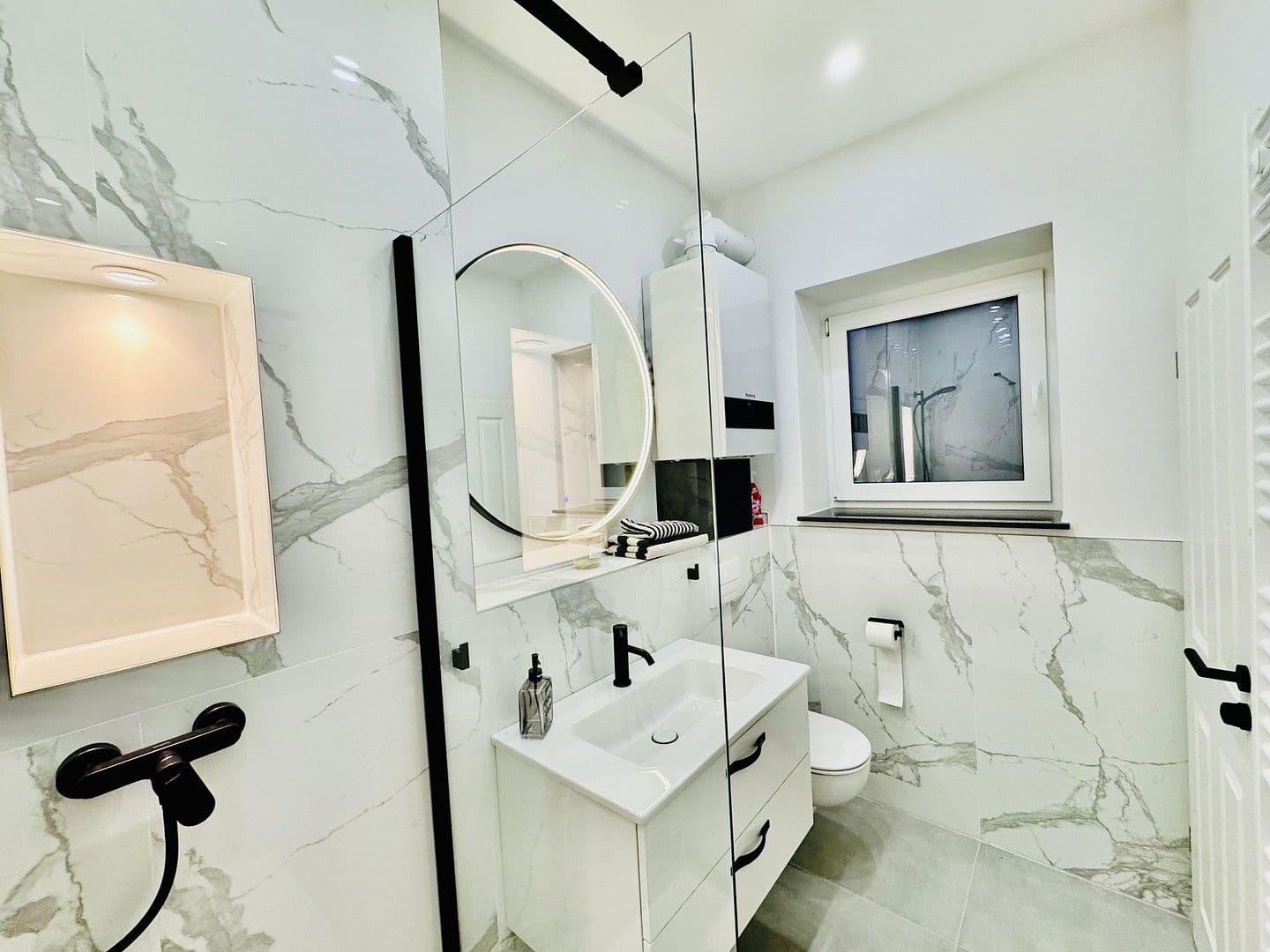 Predaj bytu 3-izbový 60 m², Pestalozzistraße 17, Braunschweig, Dolné Sasko Predaj bytu 3-izbový 60 m², Pestalozzistraße 17, Braunschweig, Dolné Sasko